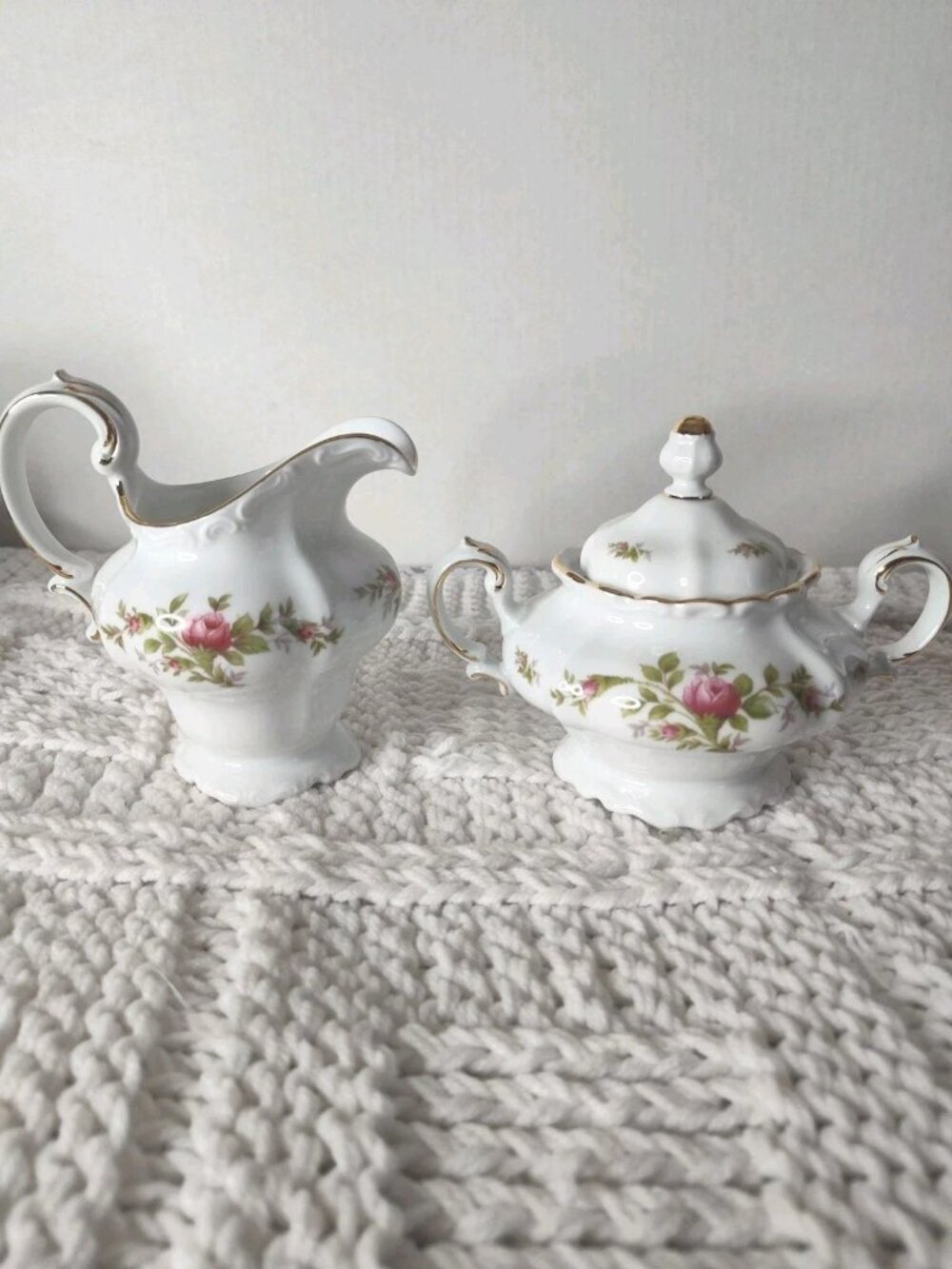 Lot Of 2 Vtg Johann Haviland Bavaria Moss Rose Covered Sugar Bowl And Creamer